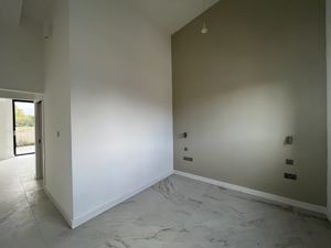 Photo 19- click for photo gallery